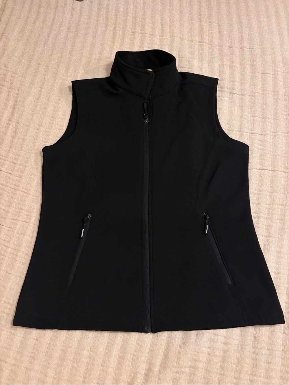Core 365 Black Zip-Front Soft Shell Vest with Fleece Interior- M